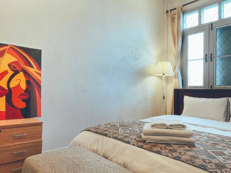 Sathiti Cafe & Bed Apartment Vientiane Exterior photo